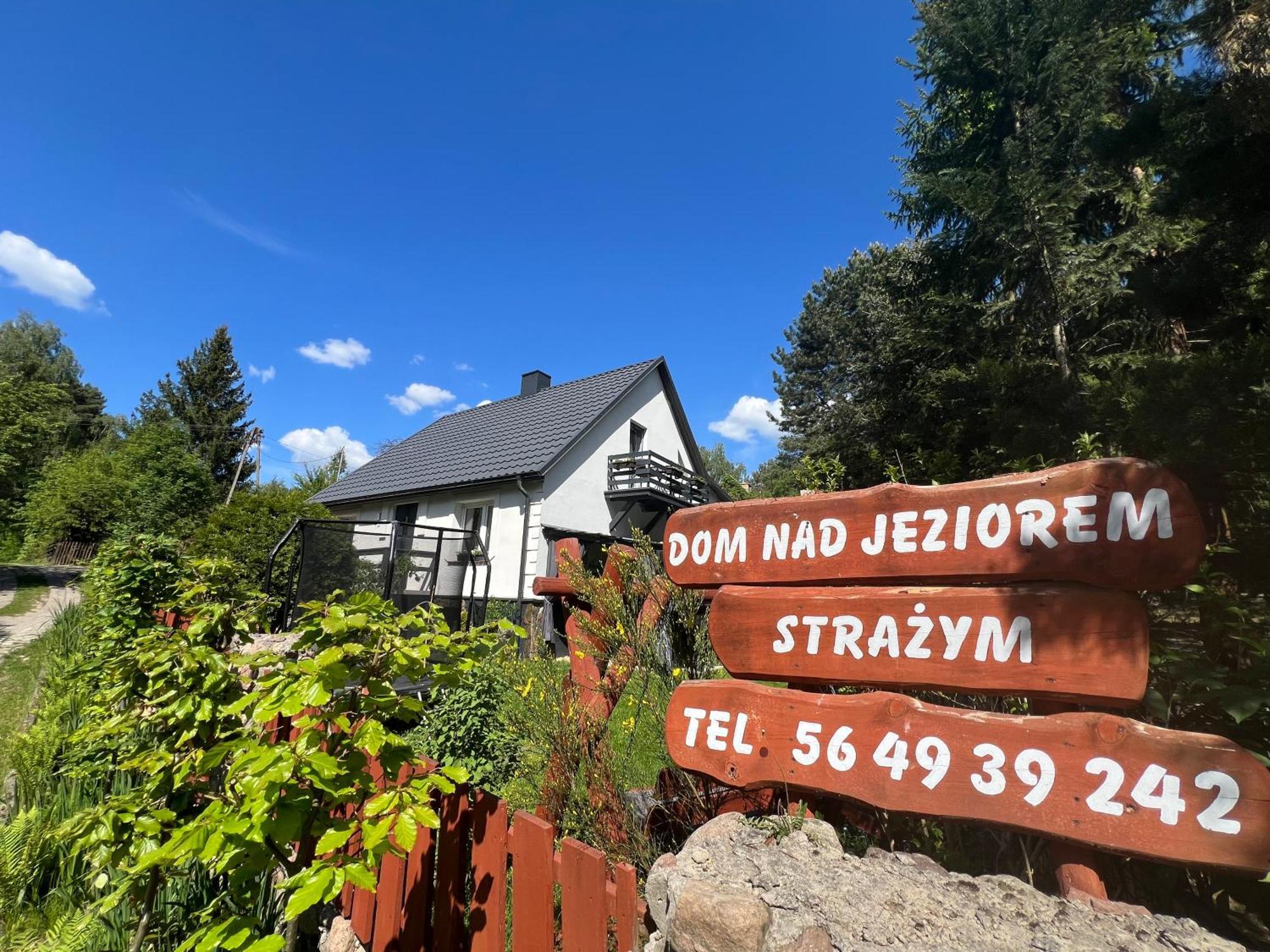 Dom Nad Jeziorem Strazym Zbiczno ภายนอก รูปภาพ